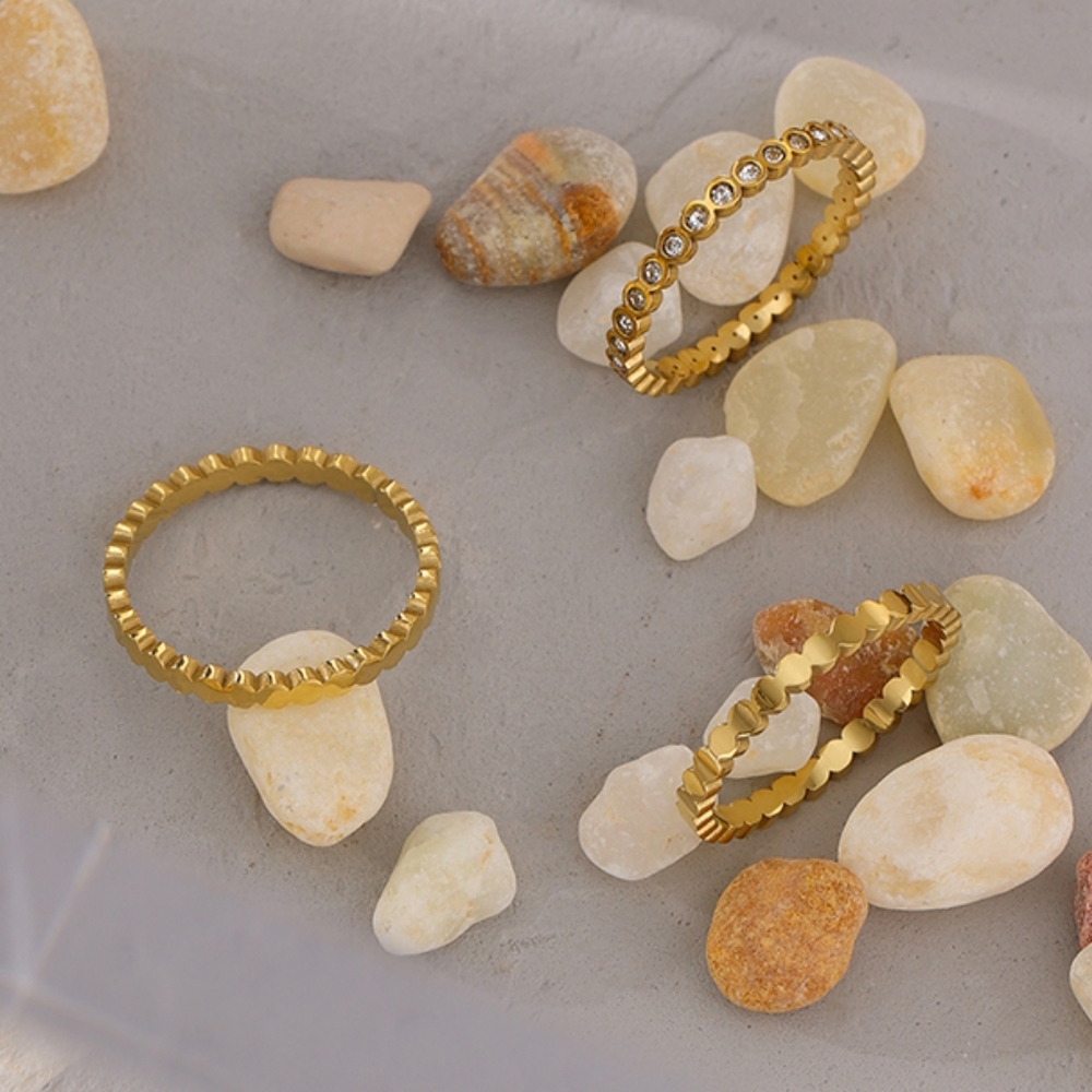 Exquisite Bling Ring Set - Picture 5 of 8